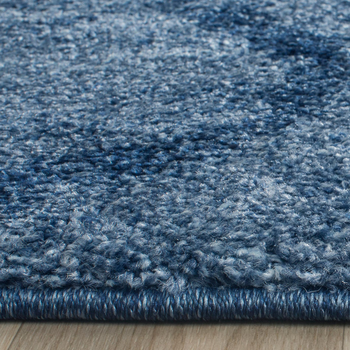 Safavieh Retro Ret2144 Blue/Dark Blue Rugs.