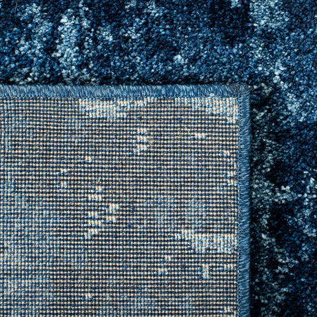 Safavieh Retro Ret2770 Light Blue/Blue Rug.