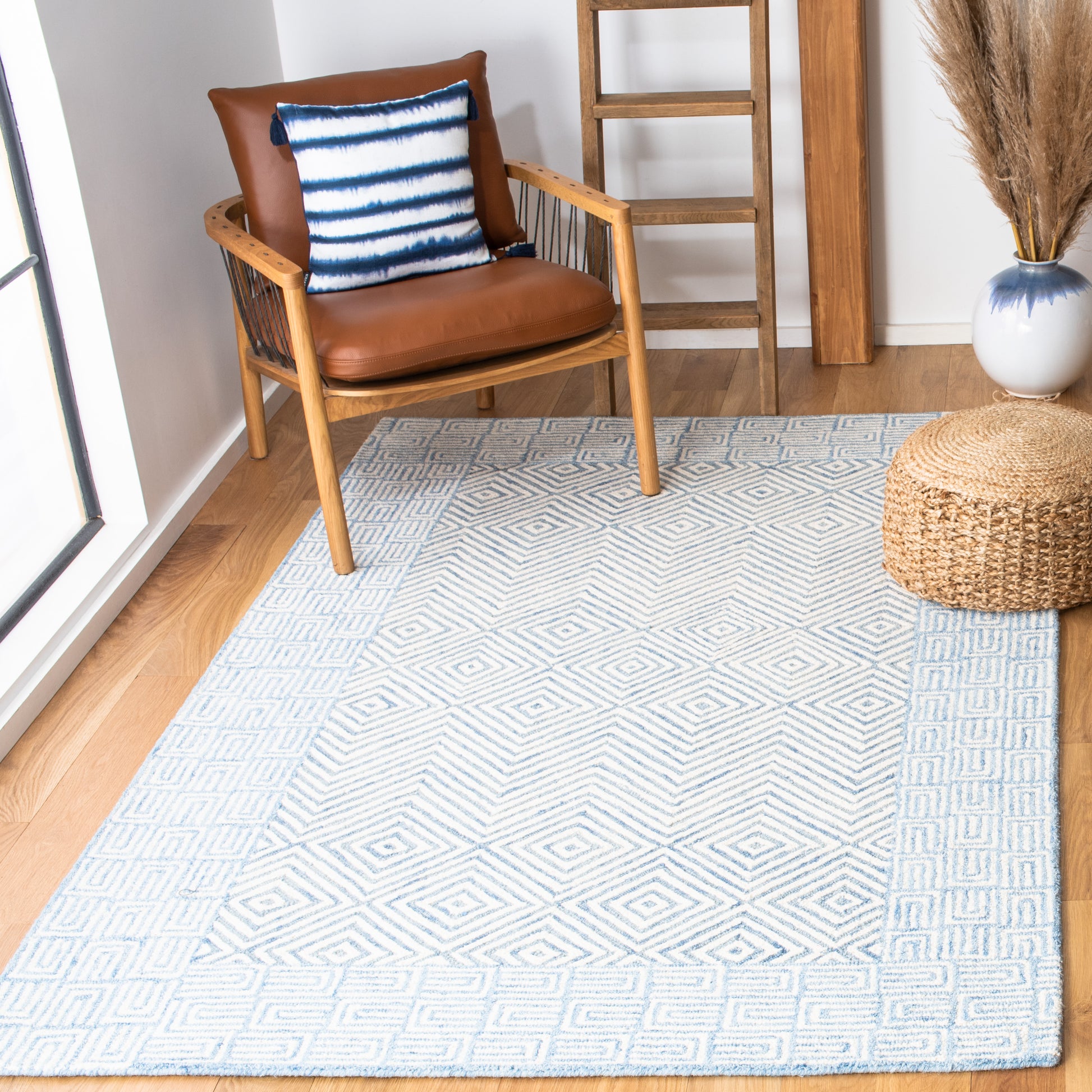 Safavieh Roslyn Ros353M Light Blue/Ivory Area Rug