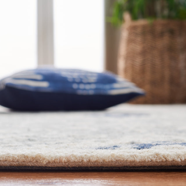 Safavieh Roslyn Ros601A Ivory/Blue Rugs.