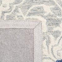 Safavieh Roslyn Ros601A Ivory/Blue Area Rug