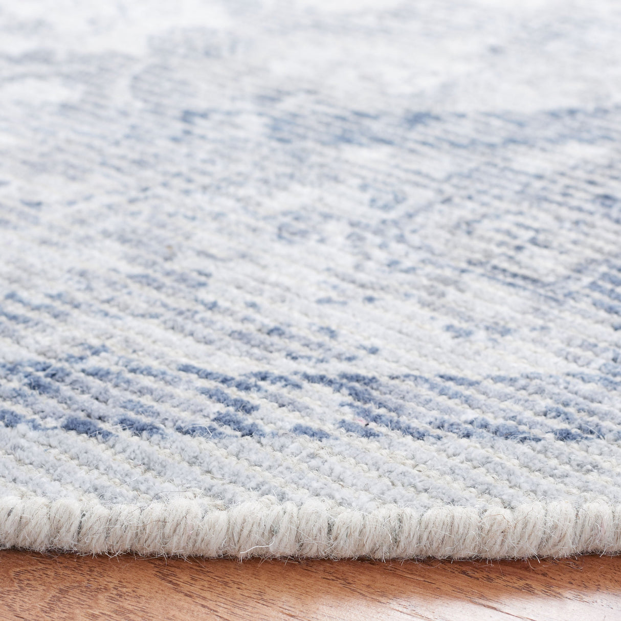 Safavieh Restoration Vintage Rvt705A Ivory/Blue Rugs.