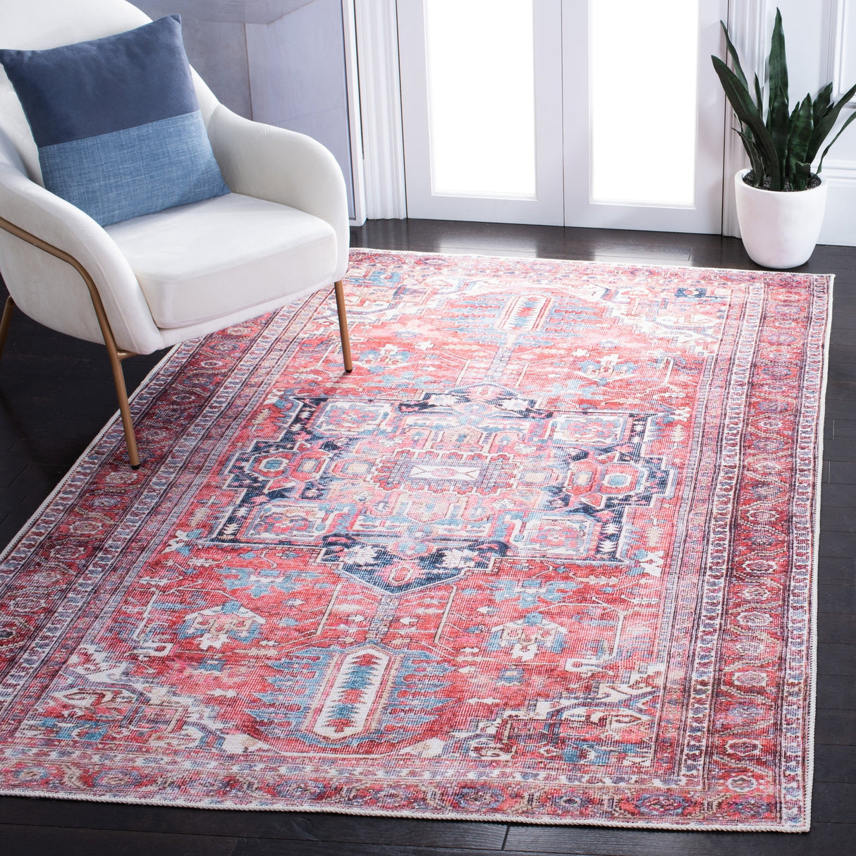 Safavieh Serapi Sep389Q Red/Navy Rugs.