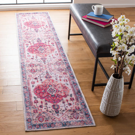 Safavieh Serapi Sep504A Ivory/Light Blue Rugs.