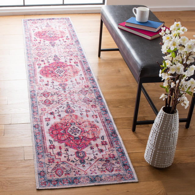 Safavieh Serapi Sep504A Ivory/Light Blue Rugs.