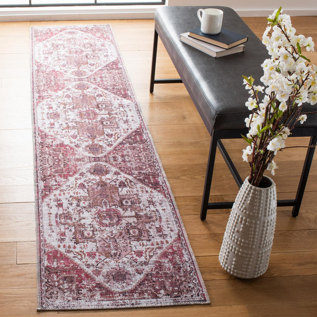 Safavieh Serapi Sep553A Ivory/Rust Rugs.