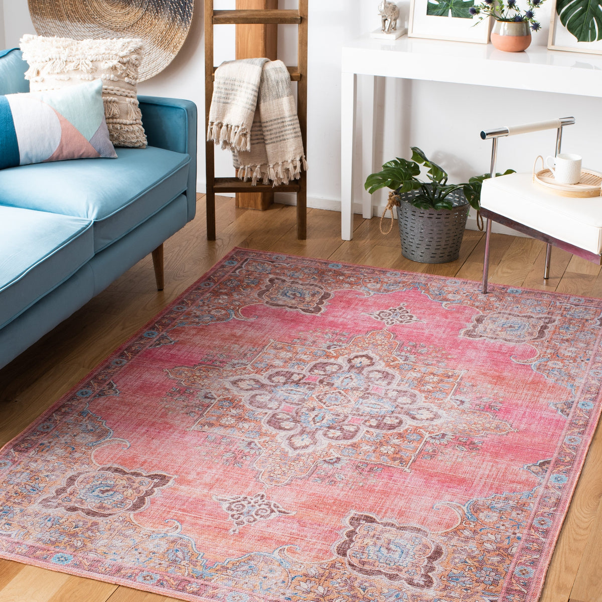 Safavieh Serapi Sep580U Pink/Beige Rugs.
