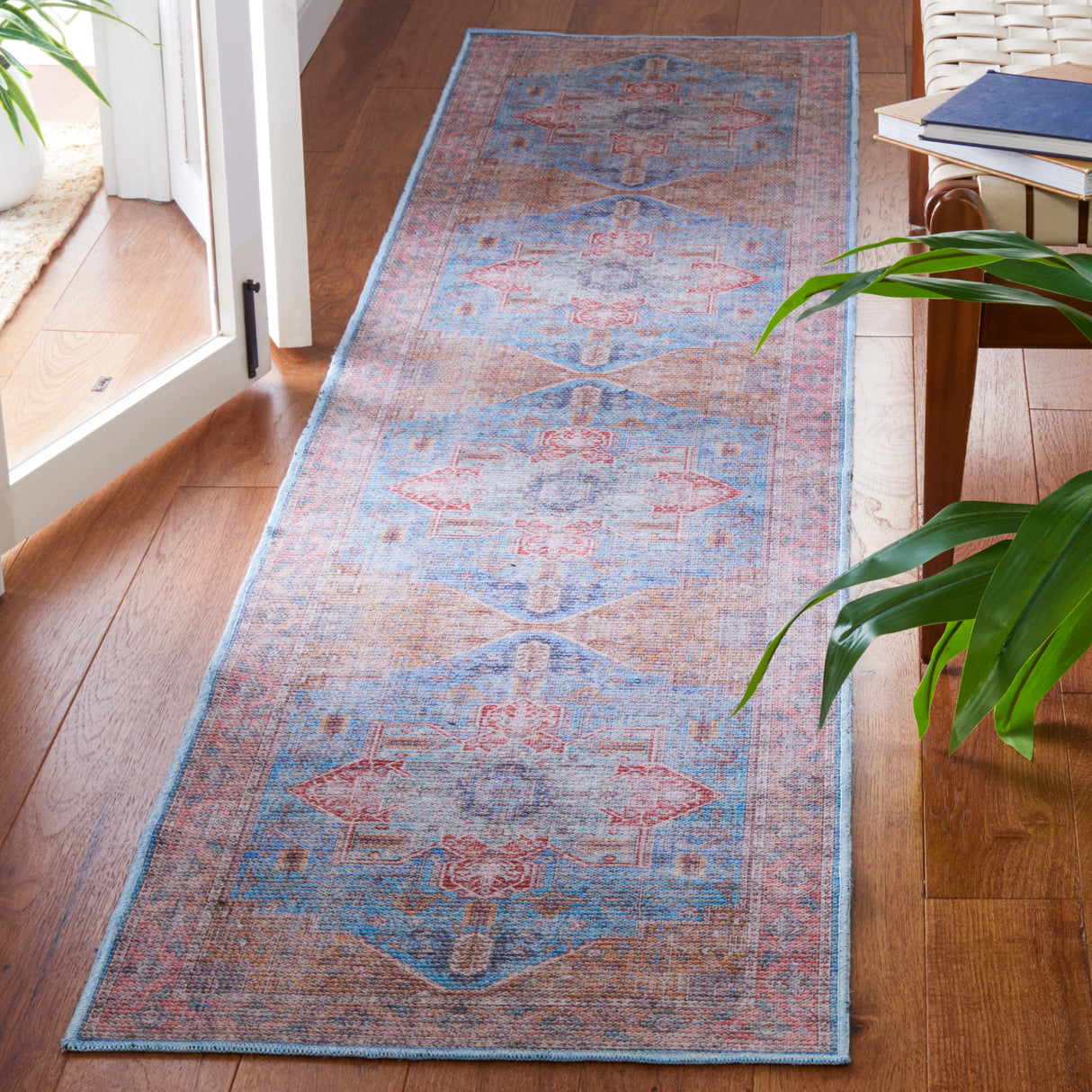 Safavieh Serapi Sep582M Blue/Rust Rugs.