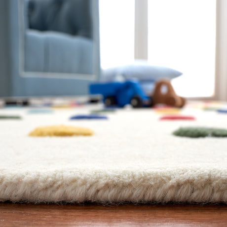 Safavieh Safavieh Kids Sfk804A Ivory Rugs.