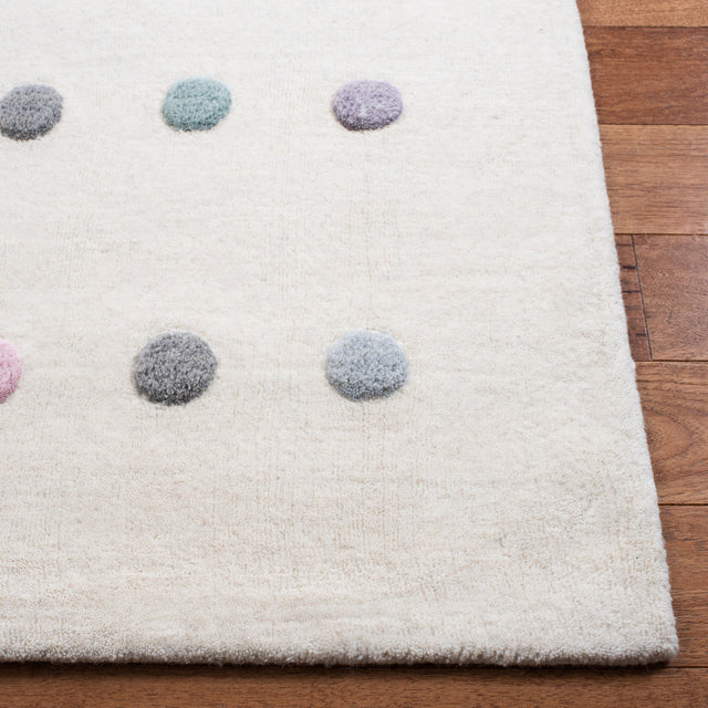 Safavieh Safavieh Kids Sfk805A Ivory Rugs.