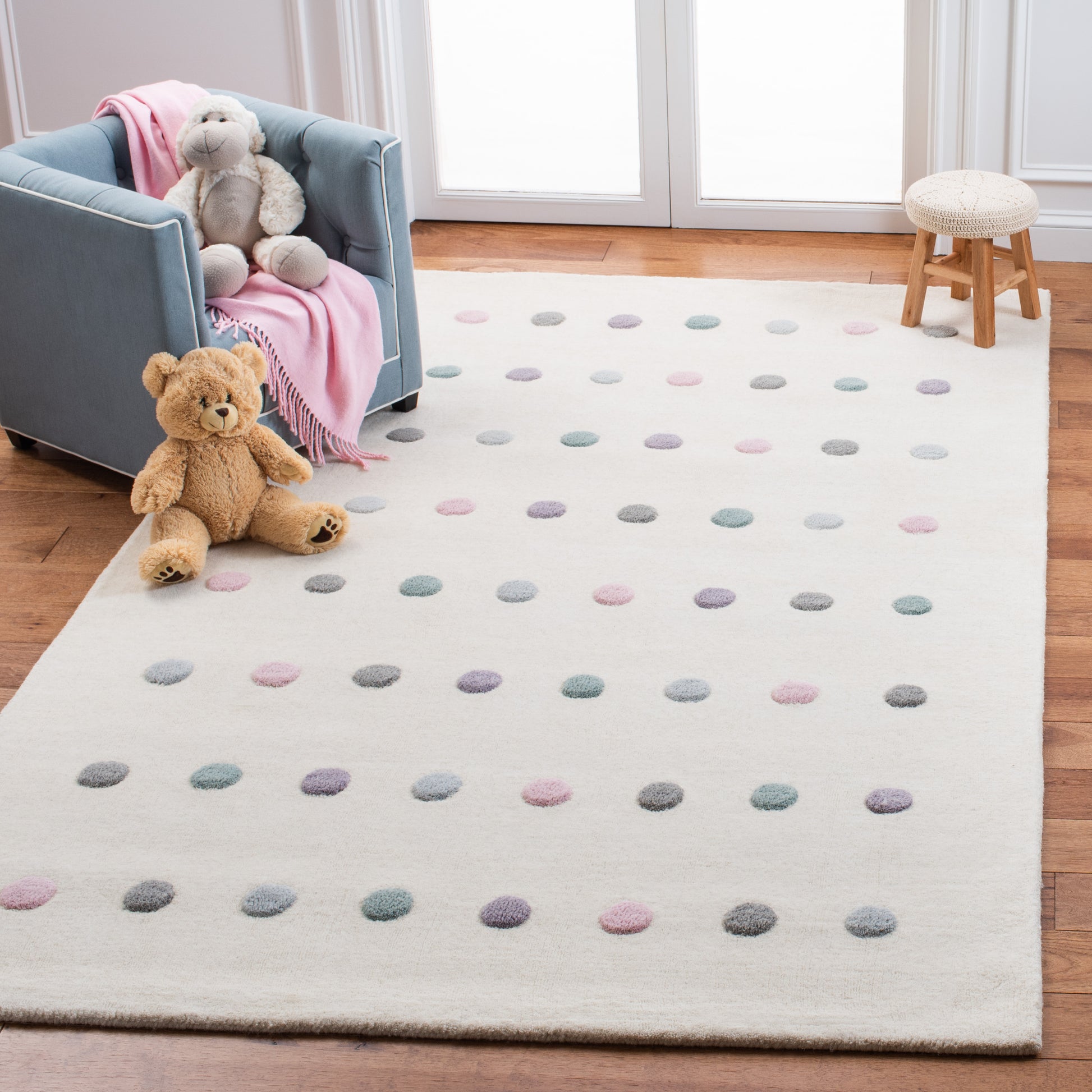 Safavieh Safavieh Kids Sfk805A Ivory Area Rug