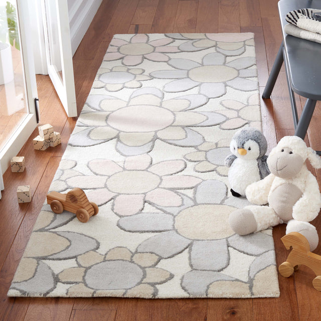 Safavieh Safavieh Kids Sfk923A Ivory/Pink Rugs.