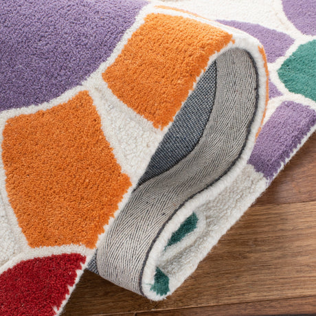 Safavieh Safavieh Kids Sfk923F Ivory/Gold Rugs.