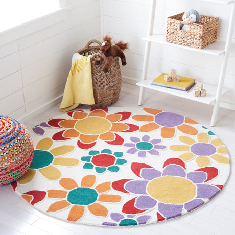Safavieh Safavieh Kids Sfk923F Ivory/Gold Rugs.
