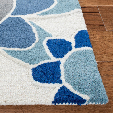 Safavieh Safavieh Kids Sfk923M Ivory/Blue Rugs.