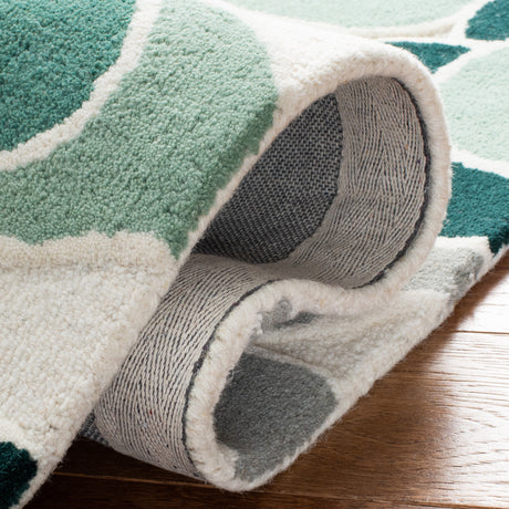 Safavieh Safavieh Kids Sfk923Y Ivory/Green Rugs.