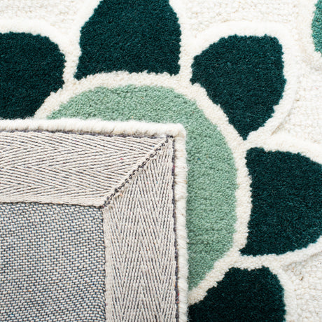 Safavieh Safavieh Kids Sfk923Y Ivory/Green Rugs.