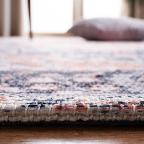 Safavieh Saffron Sfn353N Navy/Ivory Rugs.