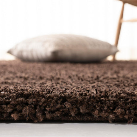 Safavieh Shag Sg151 Brown Rugs.