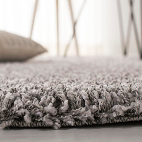Safavieh Shag Sg151 Light Grey/Grey Rugs.