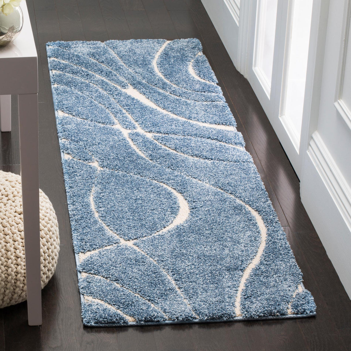 Safavieh Shag Sg471 Light Blue/Cream Rug.