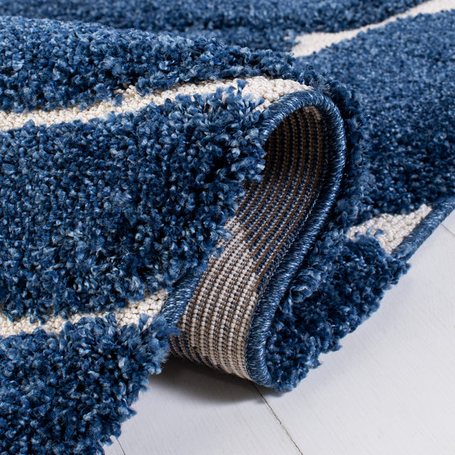 Safavieh Shag Sg471 Navy/Ivory Rug.