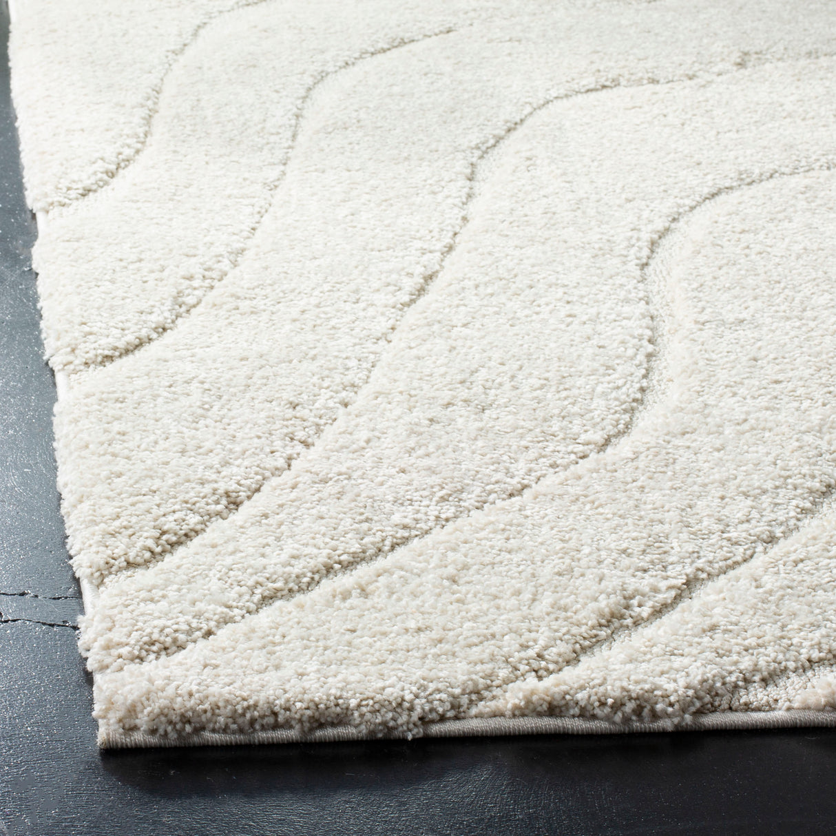 Safavieh Shag Sg472 Creme/Creme Rug.