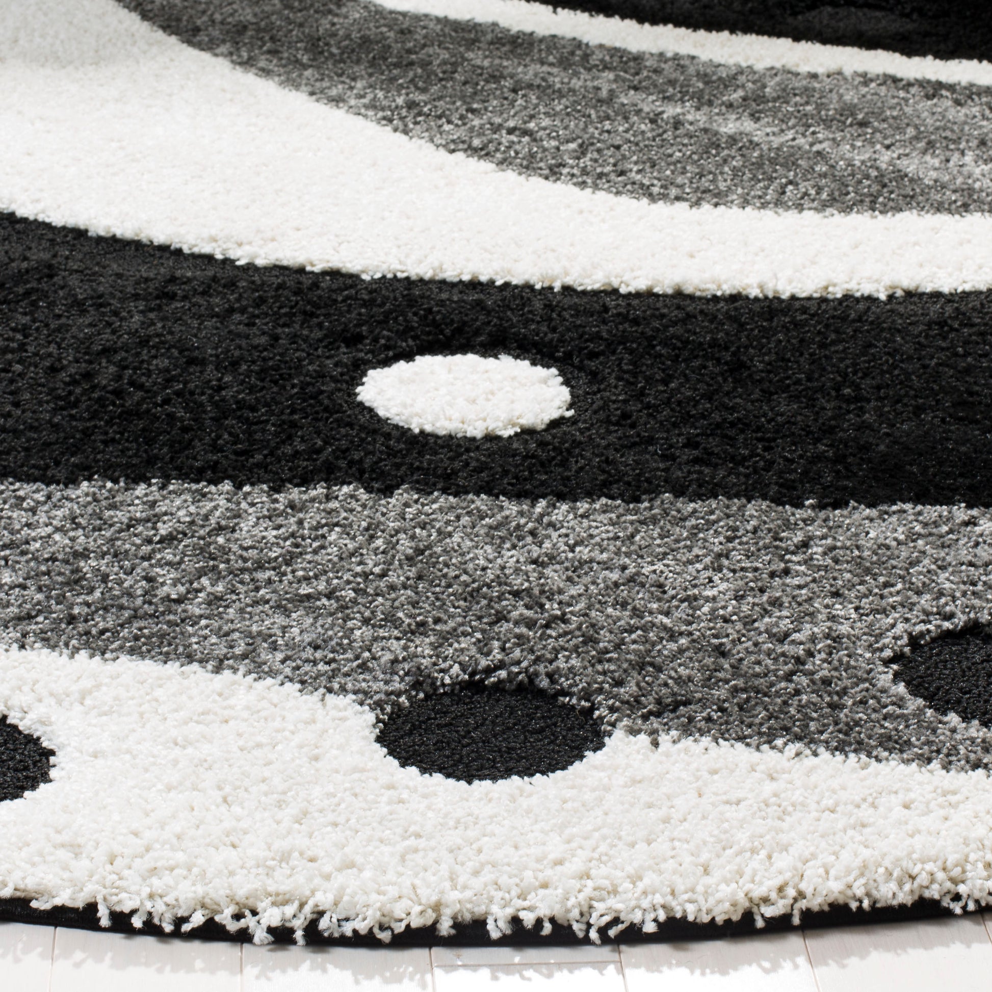 Safavieh Shag Sg473 Black/Ivory Area Rug