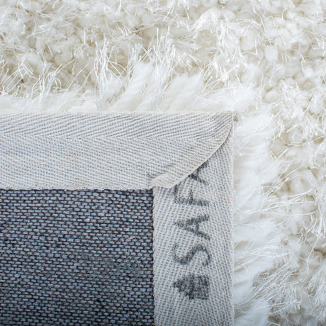 Safavieh Shag Sg532A Ivory Rug.