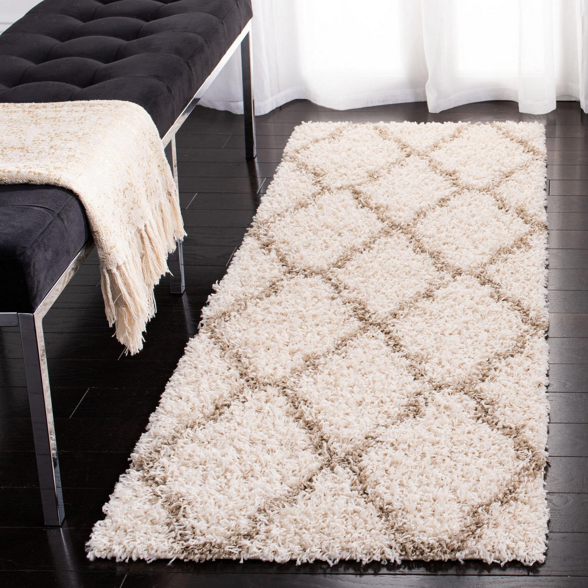 Safavieh Dallas Shag Sgds257B Ivory/Beige Area Rug