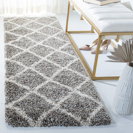 Safavieh Hudson Shag Sgh222F Grey/Ivory Rugs.