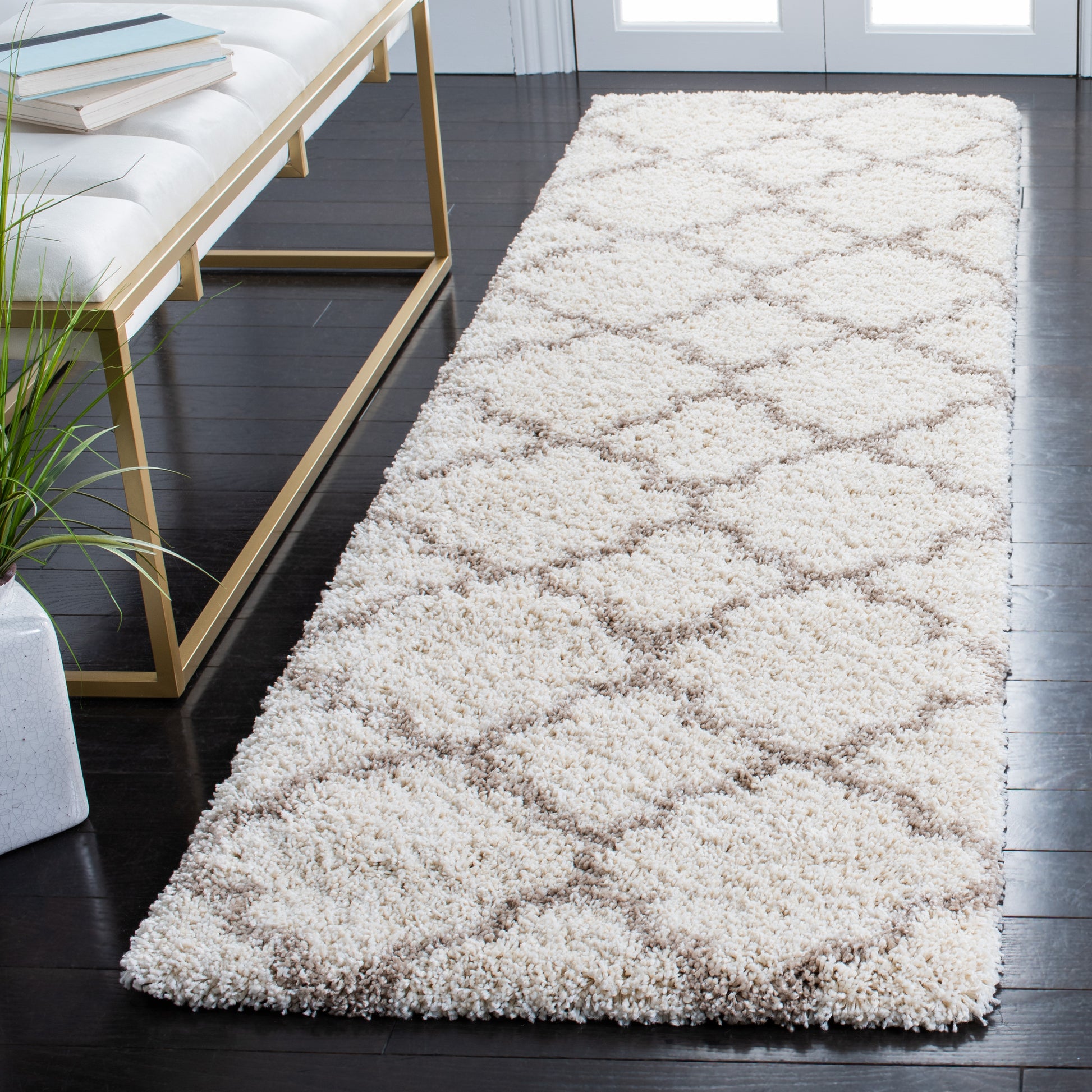 Safavieh Hudson Shag Sgh282E Ivory/Beige Area Rug