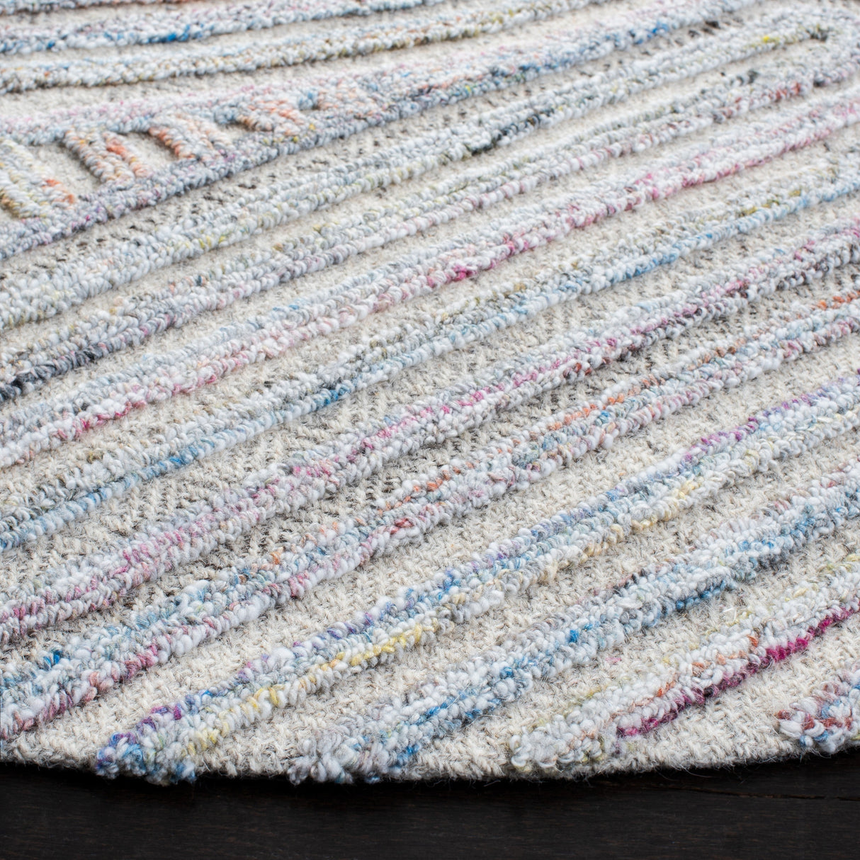 Safavieh Southampton Sha301U Pink/Blue Rugs.