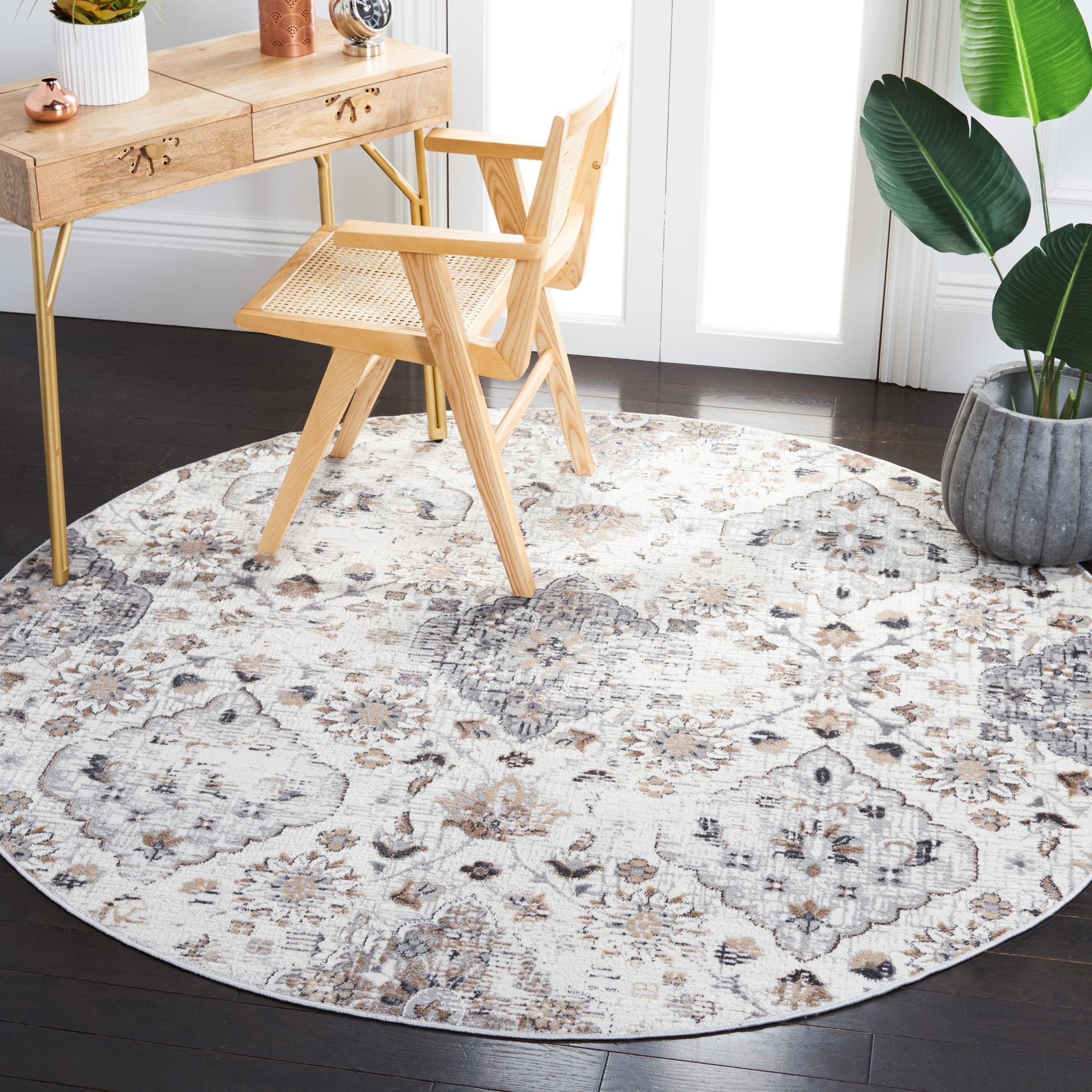 Safavieh Shivan Shv148F Ivory/Grey Area Rug