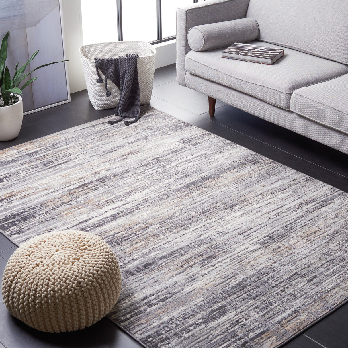 Safavieh Shivan Shv191F Light Grey/Dark Grey Rugs.