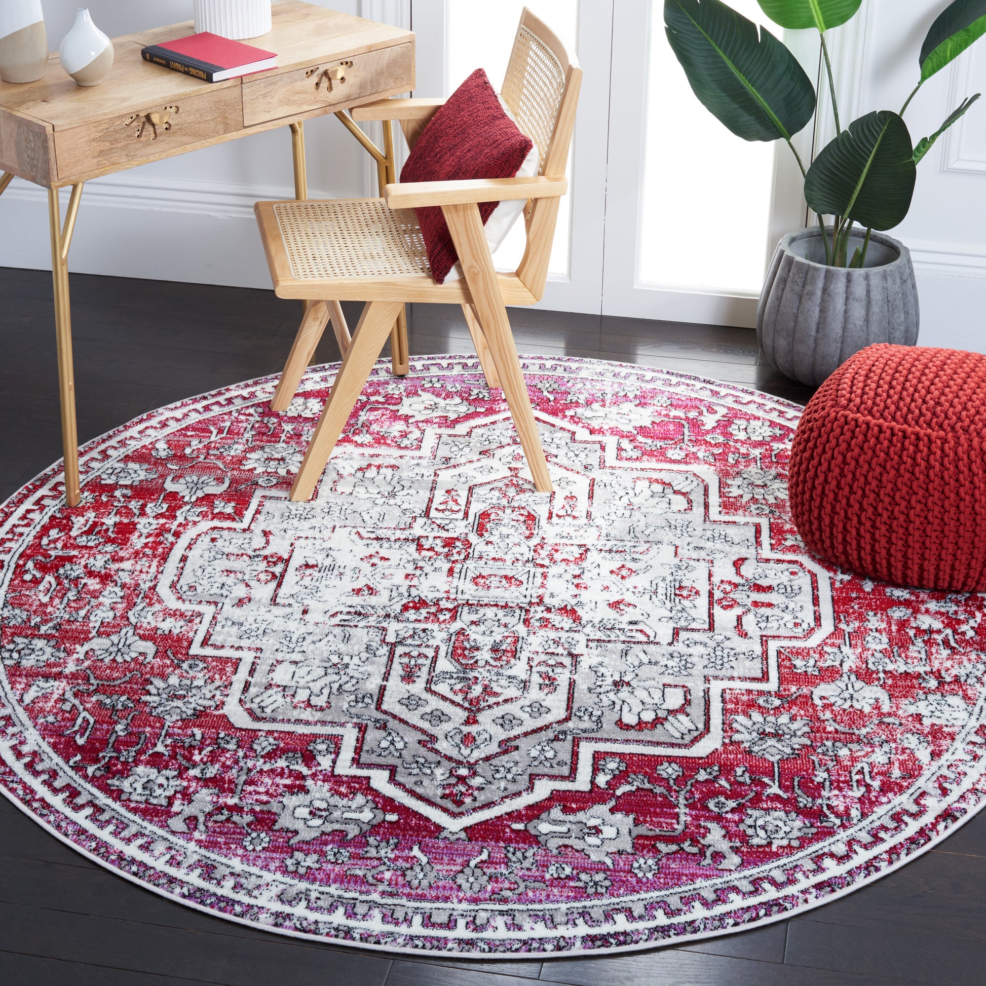 Safavieh Skyler Sky101Q Red/Ivory Area Rug