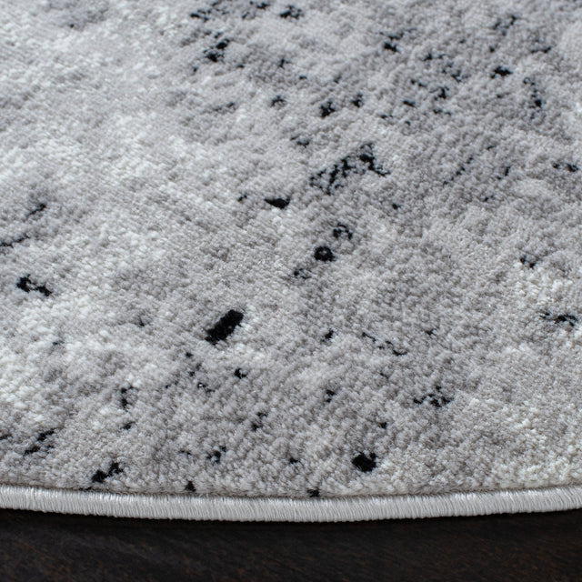 Safavieh Skyler Sky163F Silver/Black Area Rug