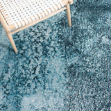 Safavieh Skyler Sky163G Silver/Blue Rug.