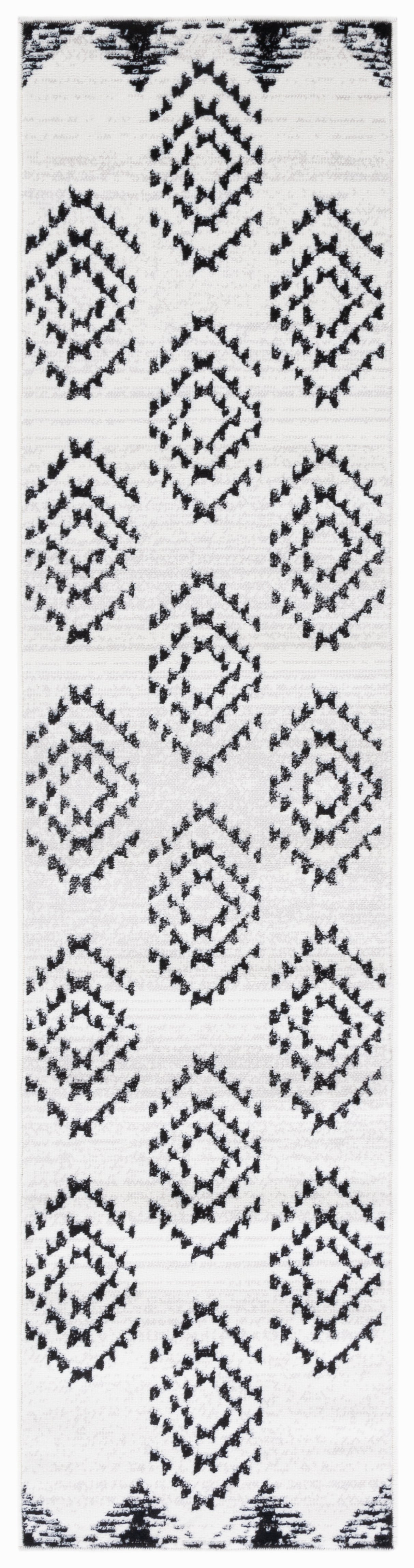 Safavieh Skyler Sky179A Ivory/Black Rugs.
