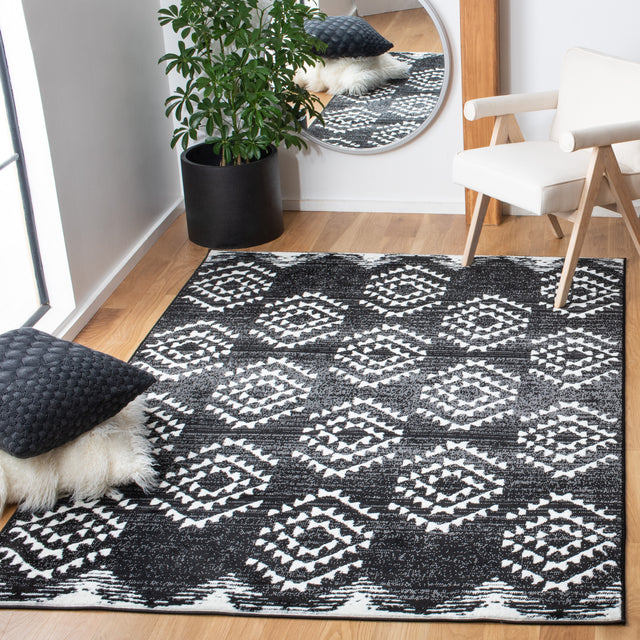 Safavieh Skyler Sky179Z Black/Ivory Area Rug