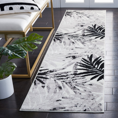 Safavieh Skyler Sky189A Ivory/Black Area Rug