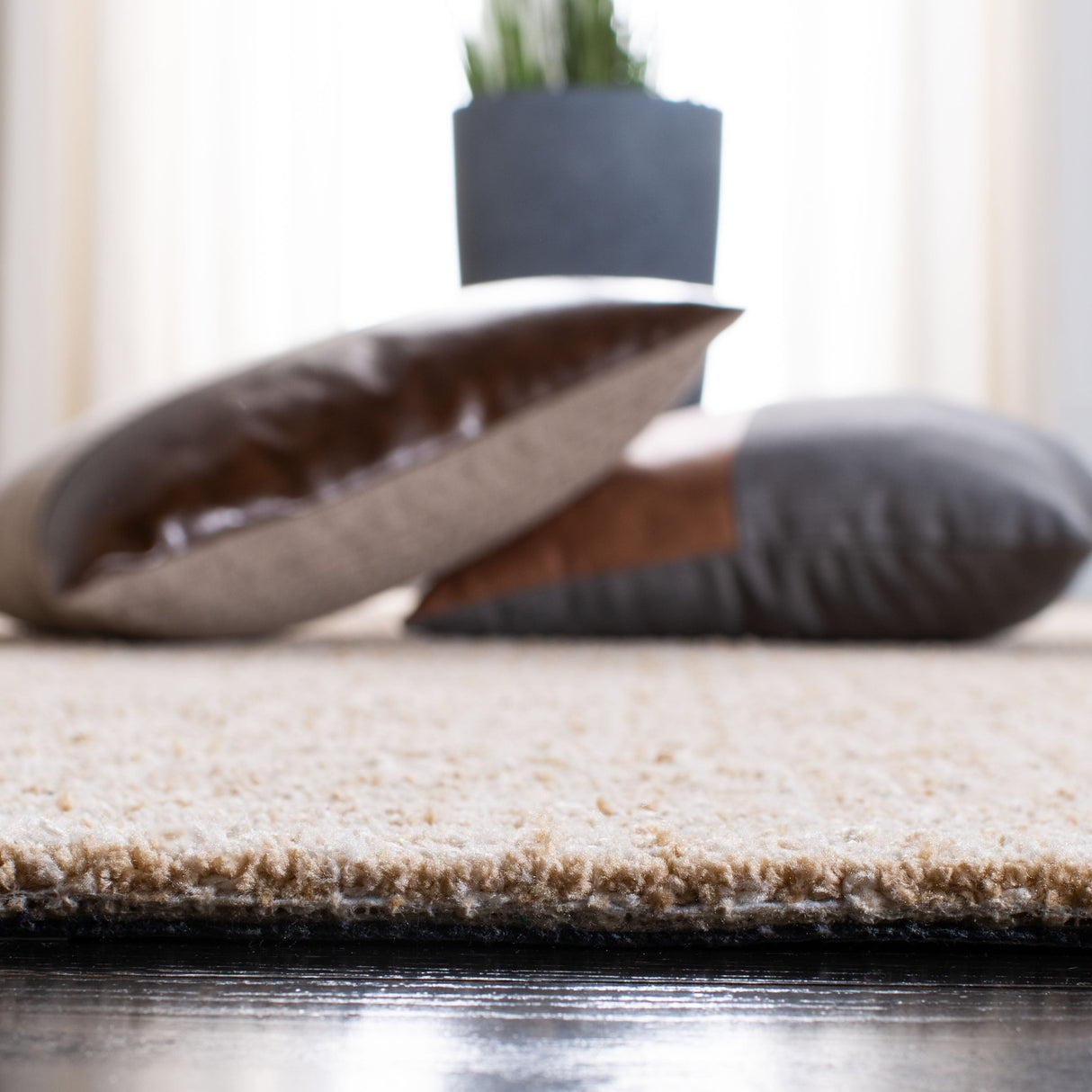 Safavieh Soho Soh478D Gold Rugs.