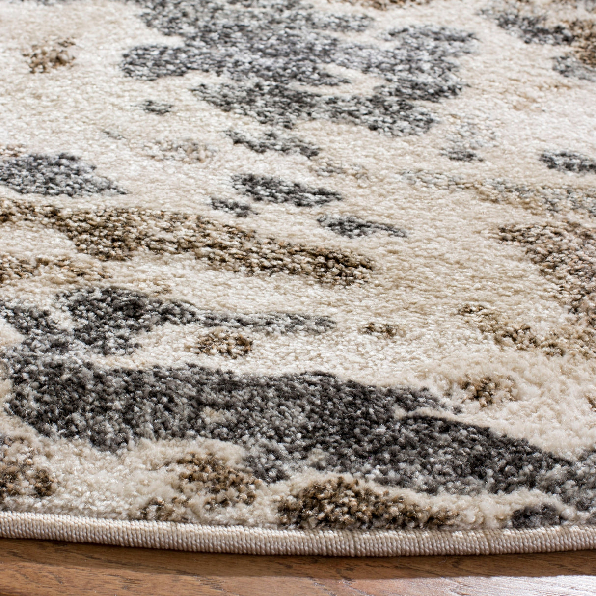 Safavieh Spirit Spr123A Taupe/Ivory Rug.