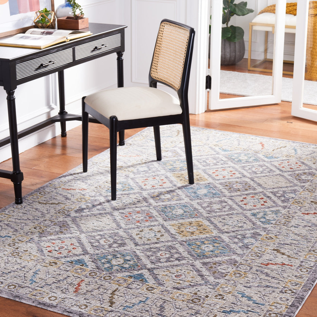 Safavieh Sierra Sra414A Ivory/Grey Rug.
