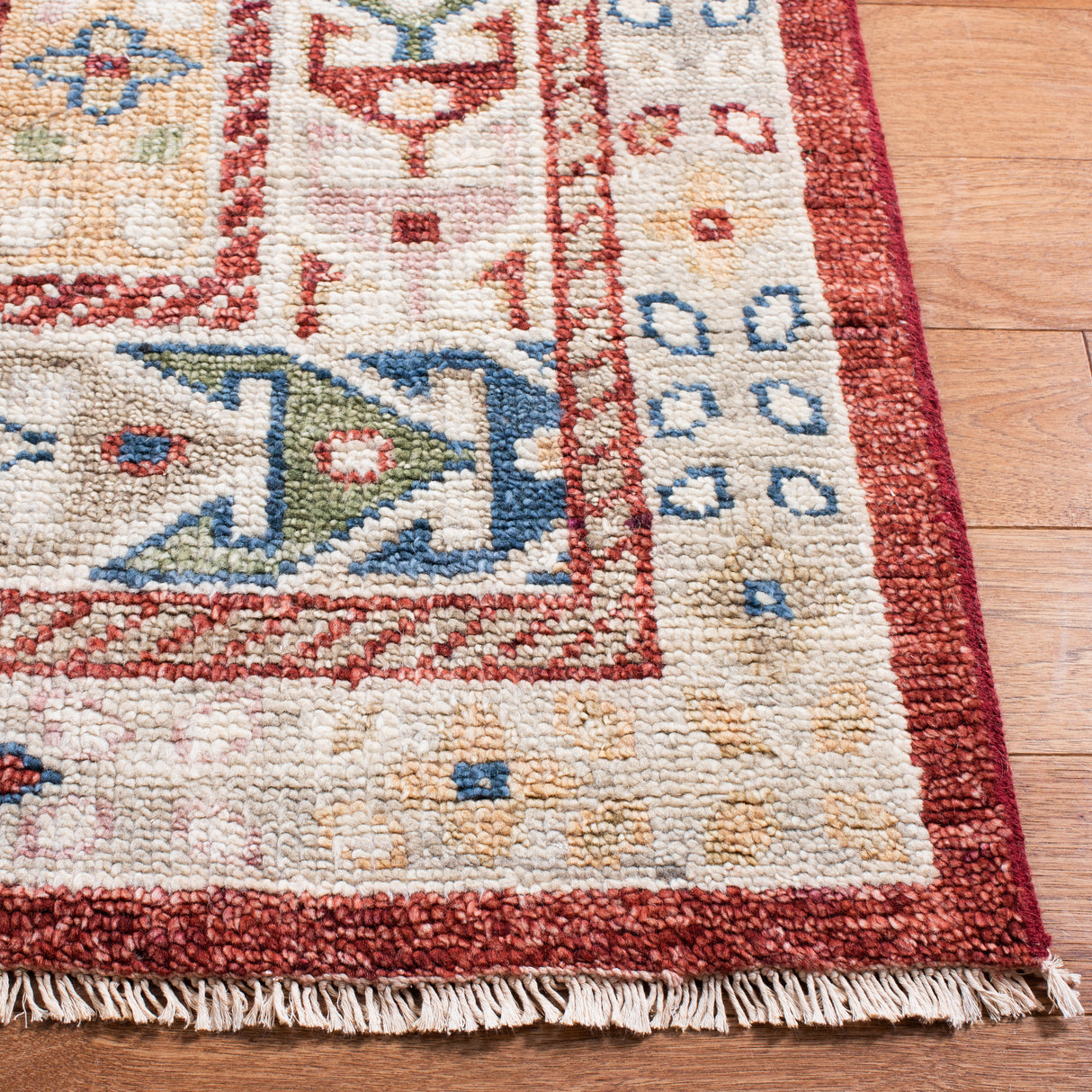 Safavieh Samarkand Srk103B Beige/Red Rugs.