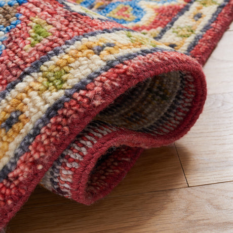 Safavieh Samarkand Srk124Q Red/Green Rug.