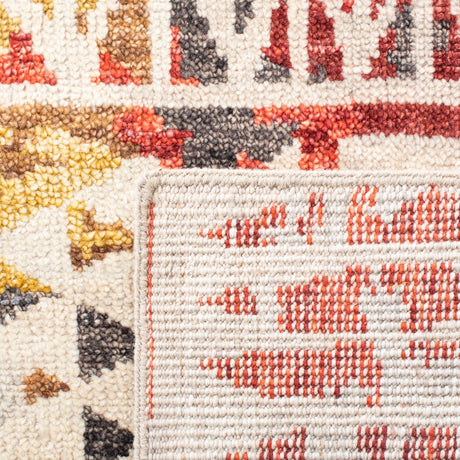 Safavieh Samarkand Srk182Q Red/Ivory Rug.