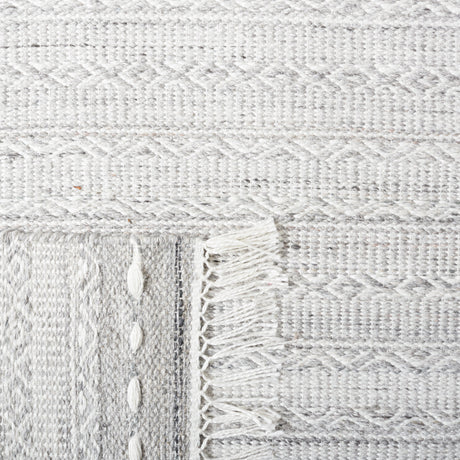 Safavieh Striped Kilim Stk104F Grey/Ivory Rug.