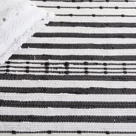 Safavieh Striped Kilim Stk205Z Black/Ivory Rug.
