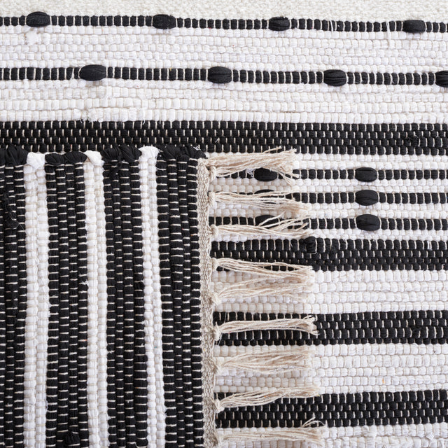 Safavieh Striped Kilim Stk205Z Black/Ivory Rug.